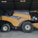 Mietitrebbia New Holland CR7.90 telaio 701984003