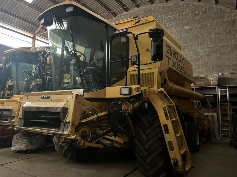 Mietitrebbia New Holland TX65fs telaio 6620002
