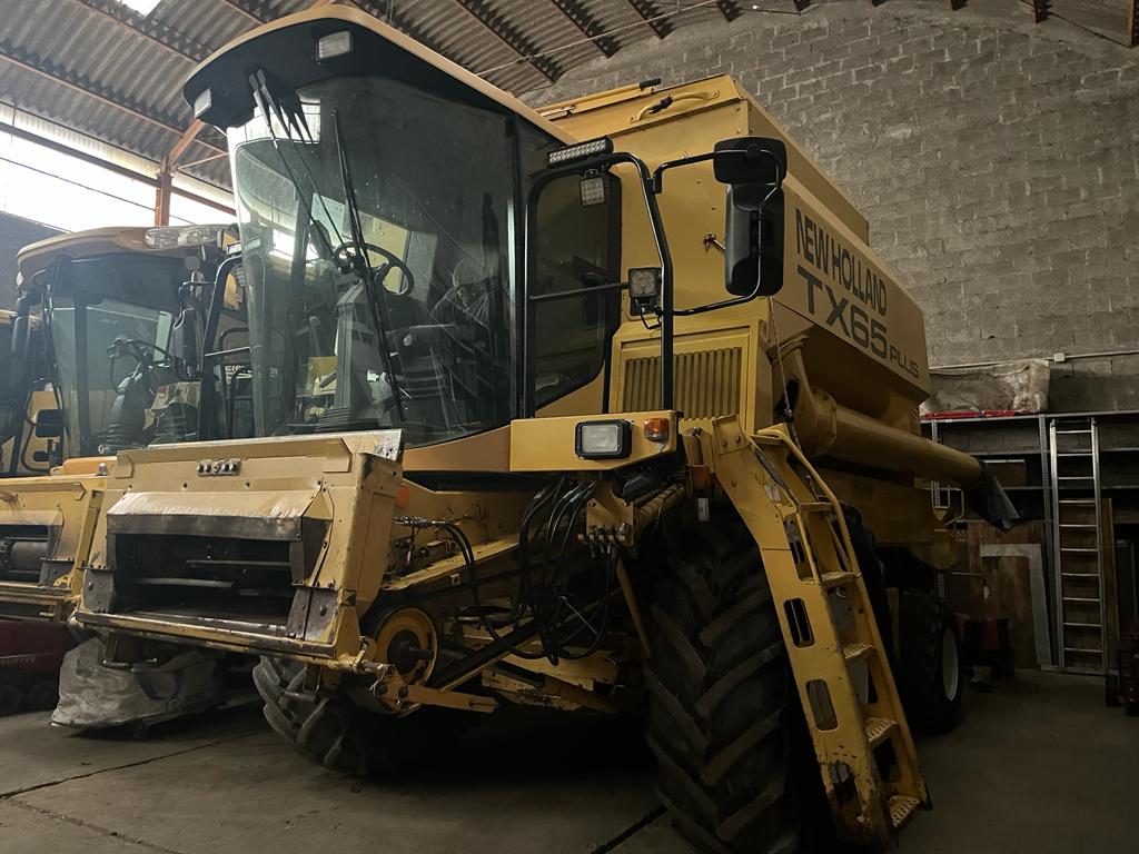 Mietitrebbia New Holland TX65fs telaio 6620002