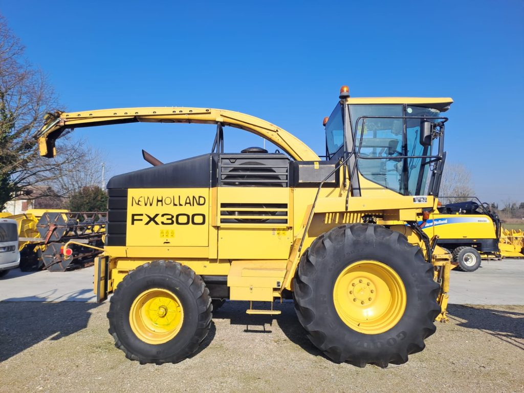 Trincia New Holland FX300 telaio 2710006 – Ricontrollata