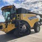 Mietitrebbia New Holland CR8.80T telaio 811956001