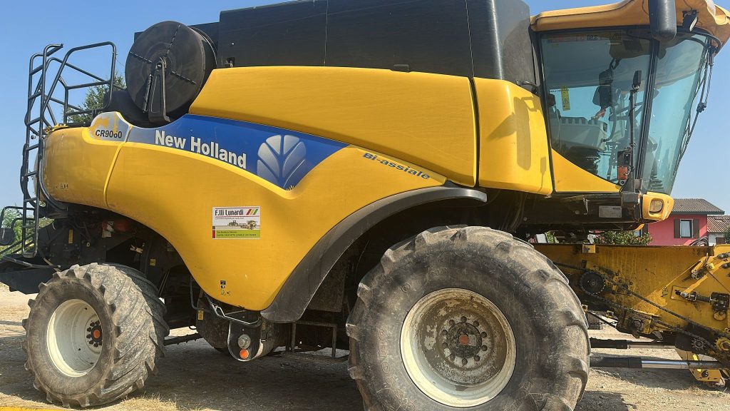 Mietitrebbia New Holland CR9060e telaio 761668031