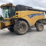 Mietitrebbia New Holland CX8050sl telaio 231720003