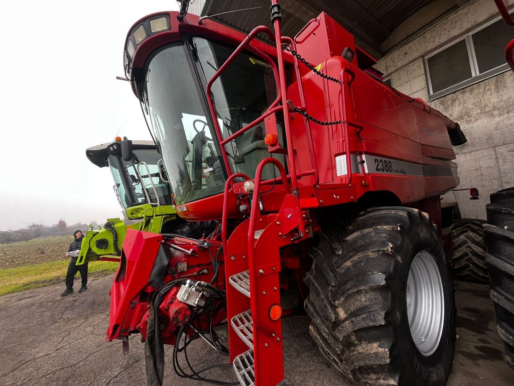 Mietitrebbia CASE 2388E telaio HAJ295515 – Funzionante