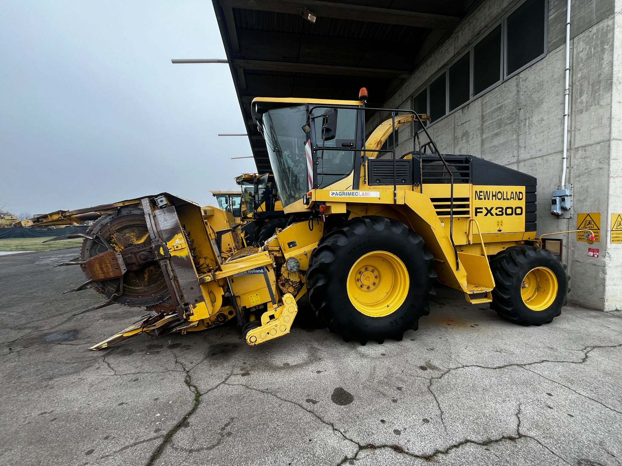 Trincia New Holland FX300 telaio 2710006 - Ricontrollata