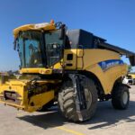 Mietitrebbia New Holland CR8070 telaio 701918001
